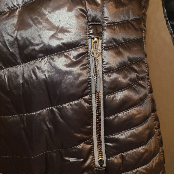 NEW GRAY HOODED COAT by NEW BALANCE (Size Med & Lg) - Picture 5 of 6